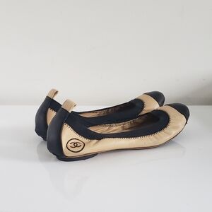Chanel Classic Two-Tone Leather Ballet Flats - Embroidered Logo
